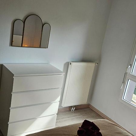 Appartement 2 Chambres Avec Terrasse Et Garage Saint-Andre-lez-Lille Εξωτερικό φωτογραφία